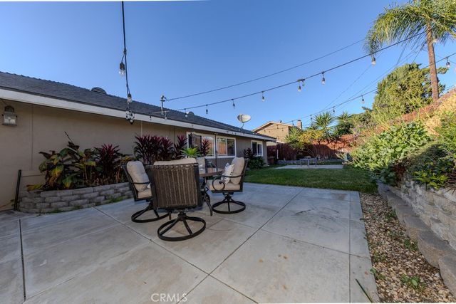 130 N Lohrum Lane, Anaheim Hills, CA 92807