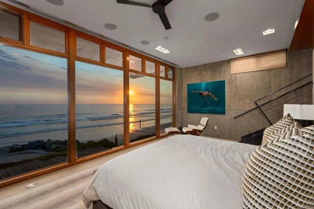 1909 S Pacific Street, Oceanside, CA 92054