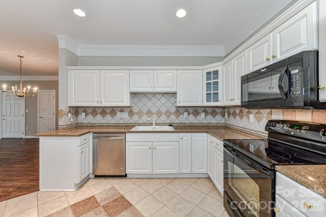 8629 Windsor Ridge Drive, Charlotte, NC 28277
