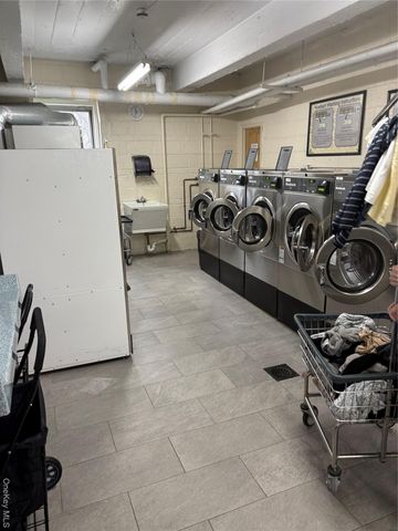 611 Palmer Road 20, Yonkers, NY 10701