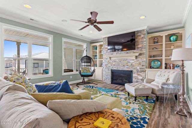 93 W Second Street, Ocean Isle Beach, NC 28469