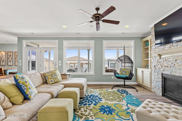 93 W Second Street, Ocean Isle Beach, NC 28469