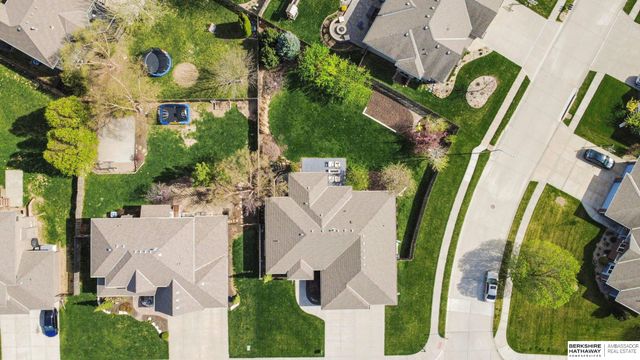 19819 Marcy Street, Omaha, NE 68022