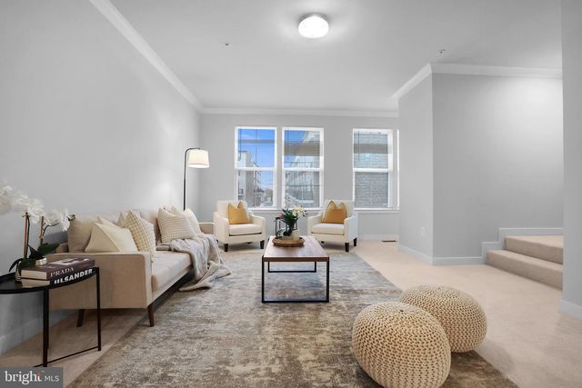 2804 LEWIS AVE, Suitland, MD 20746