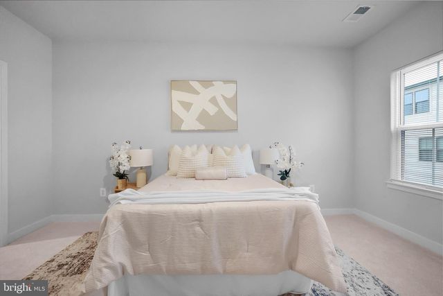 2804 LEWIS AVE, Suitland, MD 20746