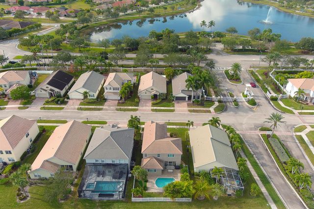 11534 SW Glengarry Court, Port St. Lucie, FL 34987