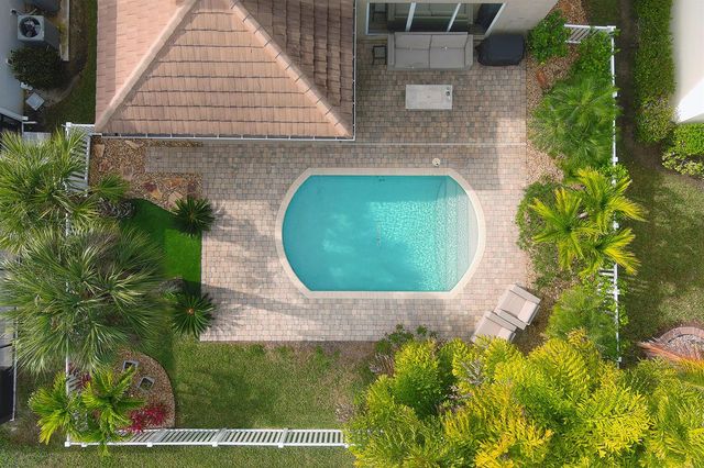 11534 SW Glengarry Court, Port St. Lucie, FL 34987