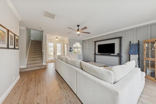11534 SW Glengarry Court, Port St. Lucie, FL 34987