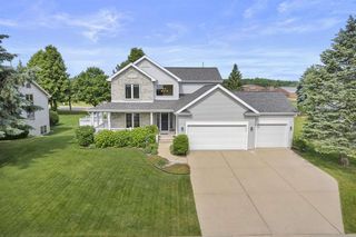 859 Fox Run Court, Oregon, WI 53575