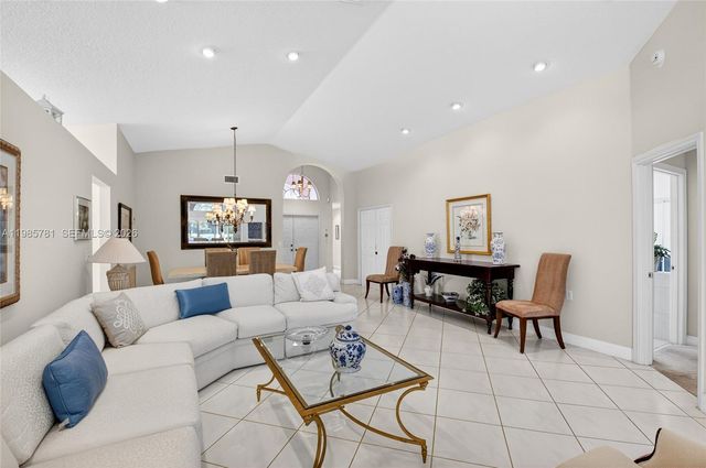 12582 N Coral Lakes Drive, Boynton Beach, FL 33437
