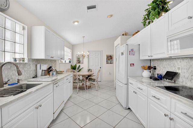 12582 N Coral Lakes Drive, Boynton Beach, FL 33437