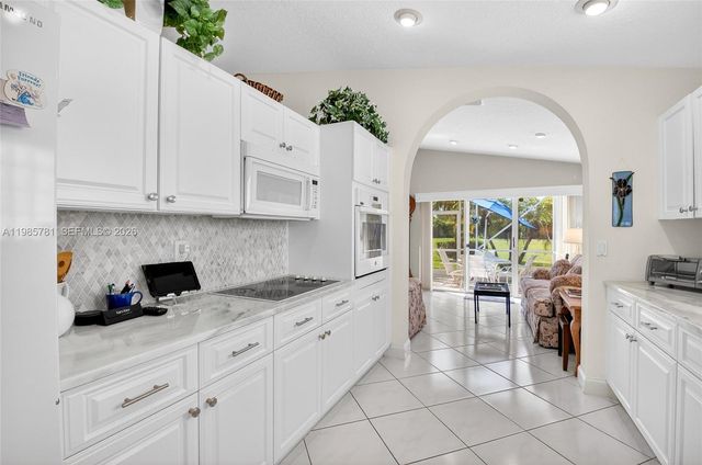 12582 N Coral Lakes Drive, Boynton Beach, FL 33437