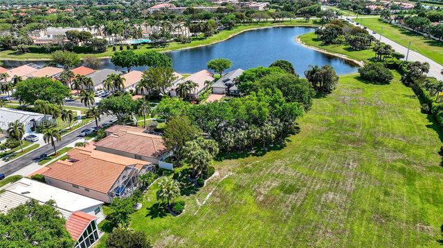 12582 N Coral Lakes Drive, Boynton Beach, FL 33437