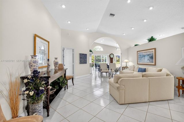 12582 N Coral Lakes Drive, Boynton Beach, FL 33437