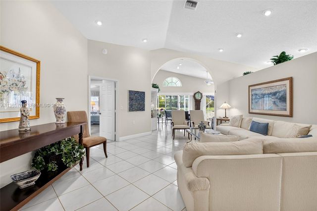 12582 N Coral Lakes Drive, Boynton Beach, FL 33437