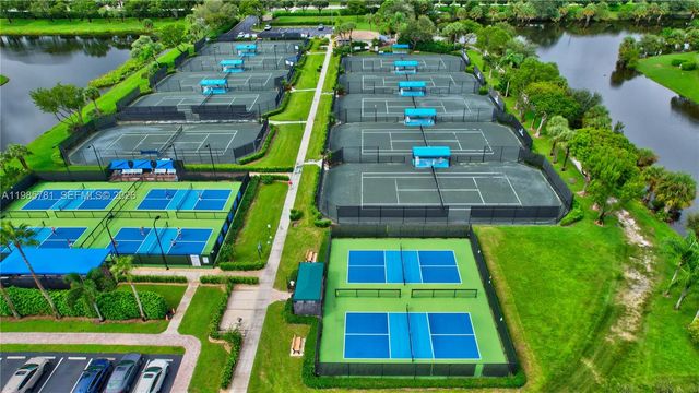 12582 N Coral Lakes Drive, Boynton Beach, FL 33437