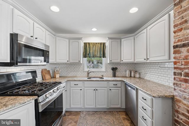 211 DREXEL AVE, Lansdowne, PA 19050