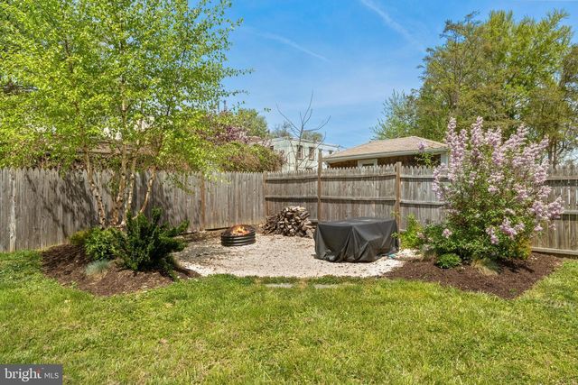 211 DREXEL AVE, Lansdowne, PA 19050