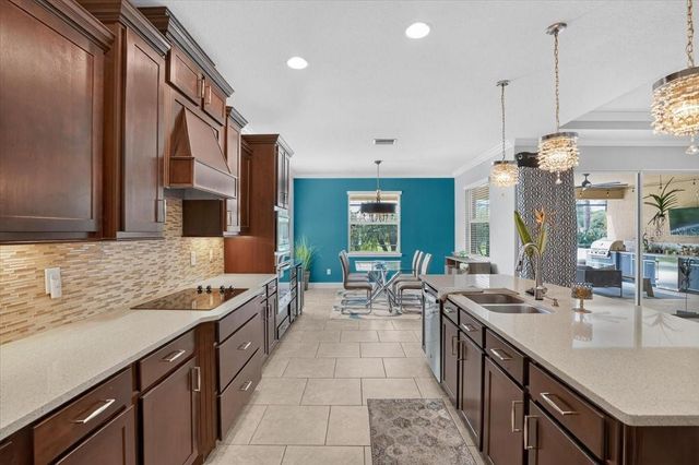 17009 1ST DRIVE E, Bradenton, FL 34212