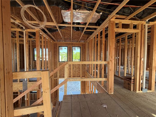 4735 Hillsdale Drive, Urbandale, IA 50322
