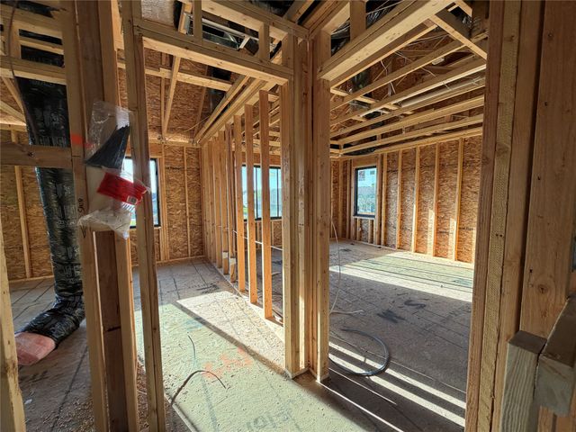 4735 Hillsdale Drive, Urbandale, IA 50322