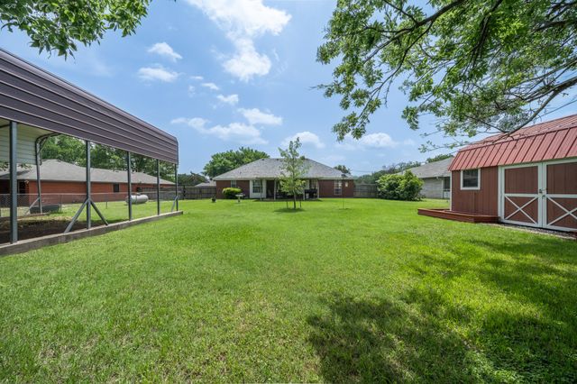 578 ElmWood Drive, Woodway, TX 76712