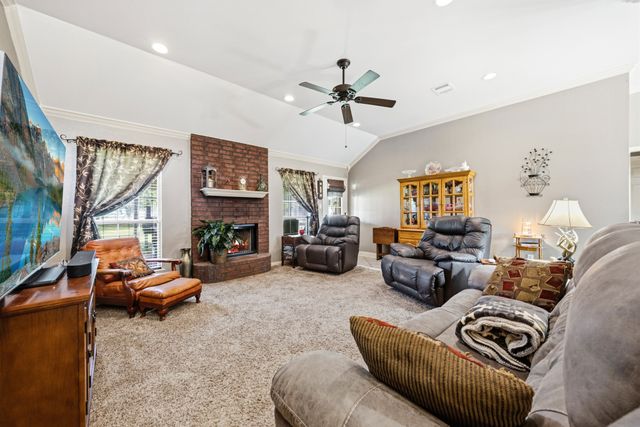 578 ElmWood Drive, Woodway, TX 76712