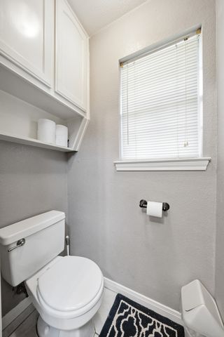 578 ElmWood Drive, Woodway, TX 76712