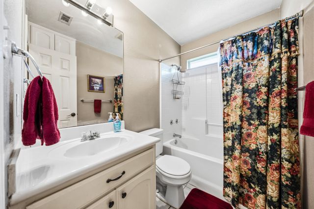 578 ElmWood Drive, Woodway, TX 76712