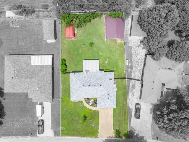 578 ElmWood Drive, Woodway, TX 76712