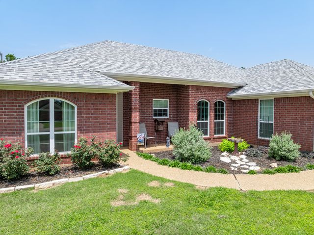 578 ElmWood Drive, Woodway, TX 76712