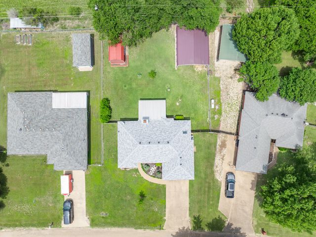 578 ElmWood Drive, Woodway, TX 76712