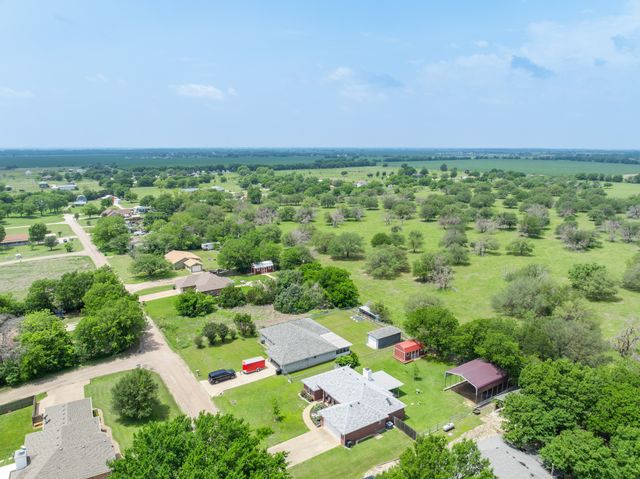 578 ElmWood Drive, Woodway, TX 76712