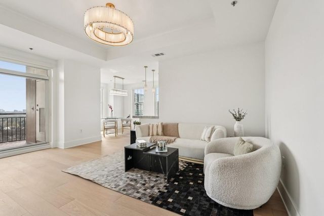 325 E Paces Ferry Road NE 1608, Atlanta, GA 30305