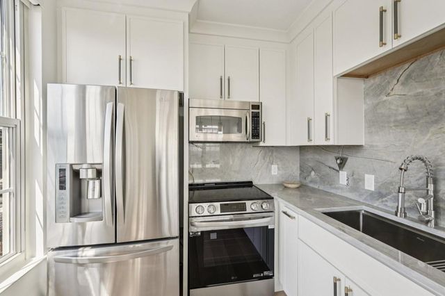 325 E Paces Ferry Road NE 1608, Atlanta, GA 30305