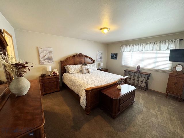 13 Bittersweet Drive, Butte, MT 59701