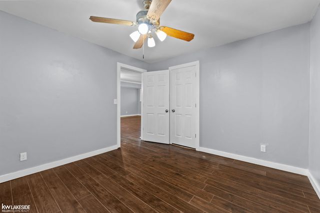 2105 Lambden Road, Flint, MI 48532