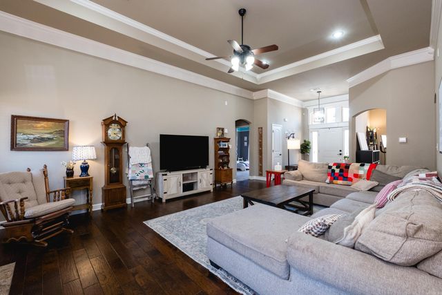 2805 Coldwater Dr, Benton, AR 72019