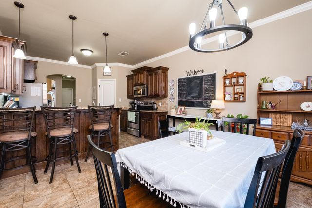 2805 Coldwater Dr, Benton, AR 72019