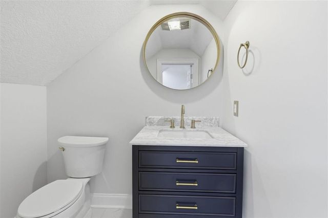 7281 W Savanna Lane, Lake Charles, LA 70605