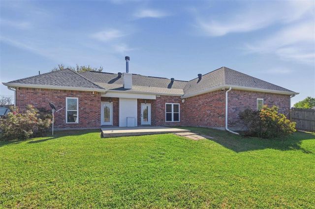 7281 W Savanna Lane, Lake Charles, LA 70605