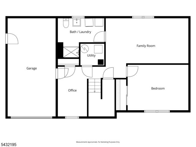 8 Madoc Trl, Jefferson Twp., NJ 07438