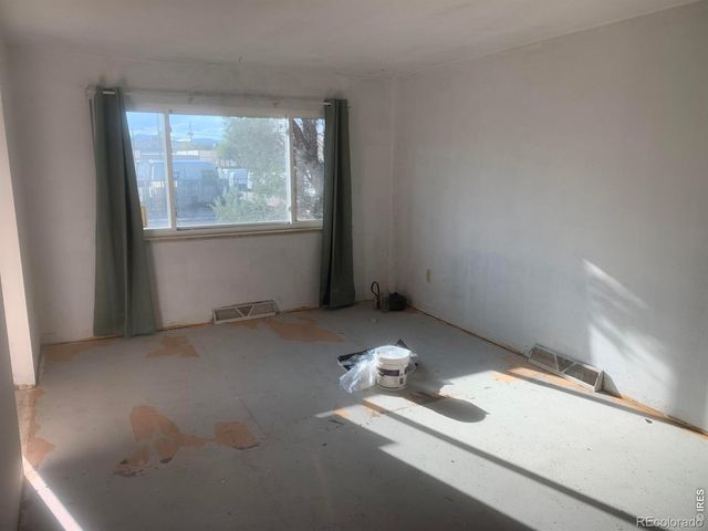 3754 S Inca Street, Englewood, CO 80110