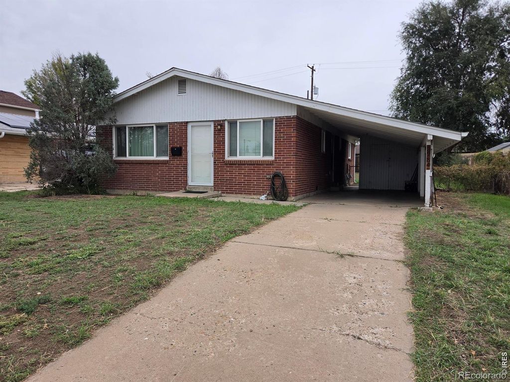 3754 S Inca Street, Englewood, CO 80110