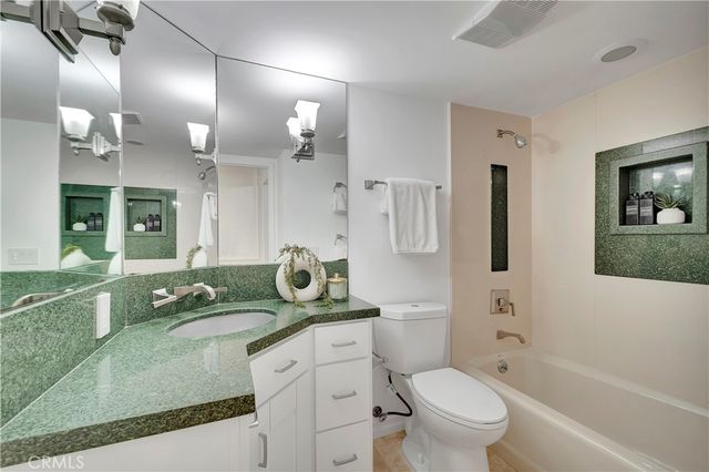 265 Bay Shore, Long Beach, CA 90803