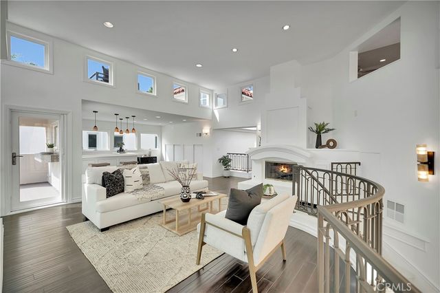 265 Bay Shore, Long Beach, CA 90803