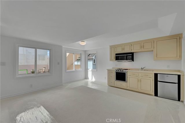 265 Bay Shore, Long Beach, CA 90803