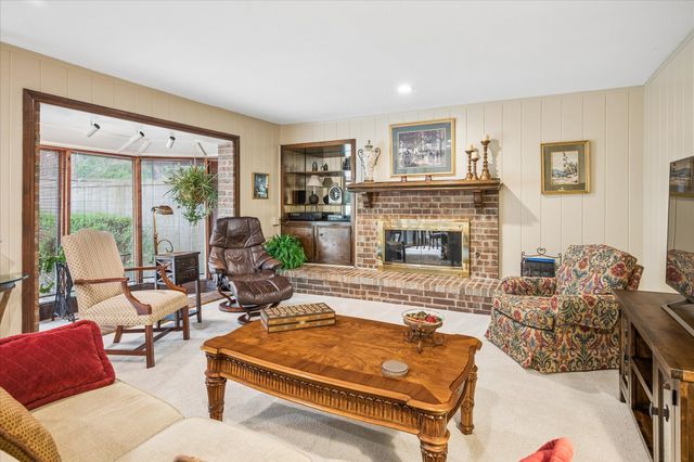 6991 Helsem Way 168, Dallas, TX 75230