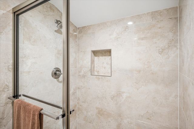 6991 Helsem Way 168, Dallas, TX 75230