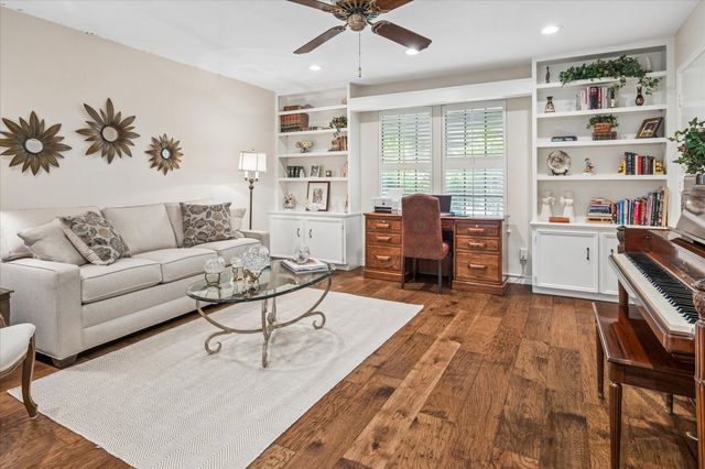 6991 Helsem Way 168, Dallas, TX 75230